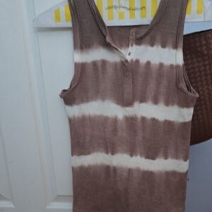 POL Brown and White Fitted Sleeveless Tank Top. Never Worn.